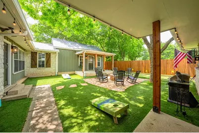 506 N Lincoln, Fredericksburg, TX 78624 - Photo 20