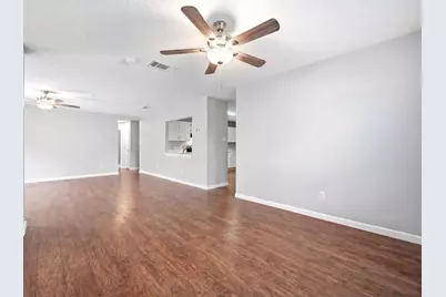 6827 Celes Meadow Dr, Converse, TX 78109 - Photo 10