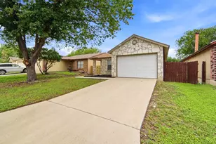 6827 Celes Meadow Dr, Converse, TX 78109 - Photo 2