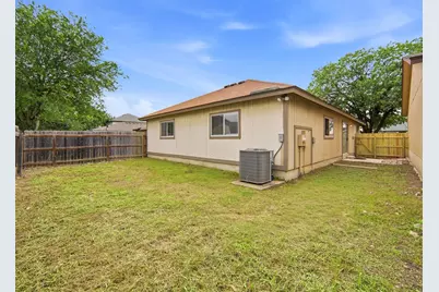6827 Celes Meadow Dr, Converse, TX 78109 - Photo 26
