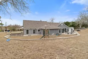 219 Victoria Dr, Kerrville, TX 78028 - Photo 32