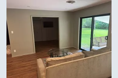 109 Glenwood Dr, Fredericksburg, TX 78624 - Photo 14