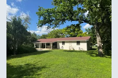 109 Glenwood Dr, Fredericksburg, TX 78624 - Photo 12