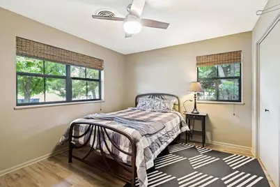 109 Glenwood Dr, Fredericksburg, TX 78624 - Photo 18