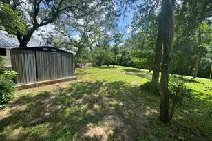 109 Glenwood Dr, Fredericksburg, TX 78624 - Photo 30