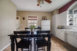311 W Austin St, Fredericksburg, TX 78624 - Photo 14