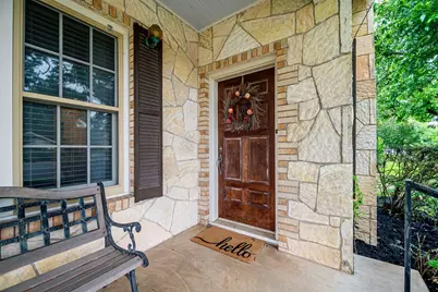 311 W Austin St, Fredericksburg, TX 78624 - Photo 4