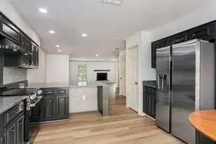 2611 Eisenhauer Rd, San Antonio, TX 78209 - Photo 24