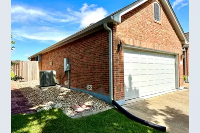 413 Redbird Lane, Fredericksburg, TX 78624 - Photo 4
