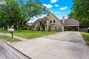 211 Coronado Dr, Kerrville, TX 78028 - Photo 34