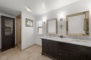 211 Coronado Dr, Kerrville, TX 78028 - Photo 12