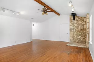 127 Whitetail Dr, Kerrville, TX 78028 - Photo 8