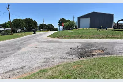 847 Ridgeway, Tow, TX 78672 - Photo 26