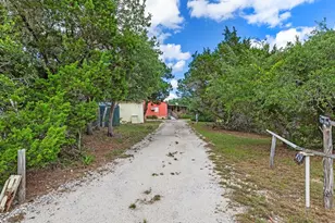 646 South Loop, Blanco, TX 78606 - Photo 2