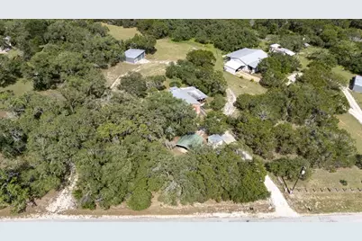 646 South Loop, Blanco, TX 78606 - Photo 18
