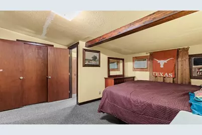 646 South Loop, Blanco, TX 78606 - Photo 12
