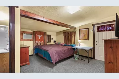 646 South Loop, Blanco, TX 78606 - Photo 10