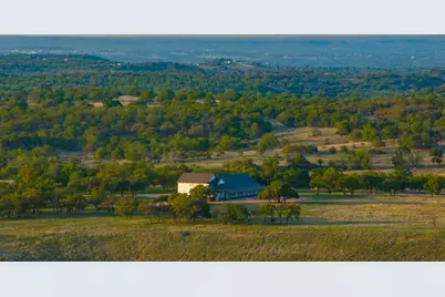 862 Grape Creek Rd, Fredericksburg, TX 78624 - Photo 10