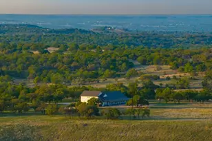 862 Grape Creek Rd, Fredericksburg, TX 78624 - Photo 10