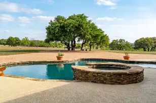 862 Grape Creek Rd, Fredericksburg, TX 78624 - Photo 16