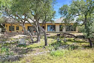 815 Oxen Trail, Fredericksburg, TX 78624 - Photo 4