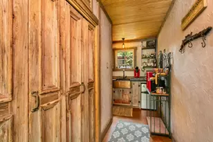 516 W San Antonio St, Fredericksburg, TX 78624 - Photo 24