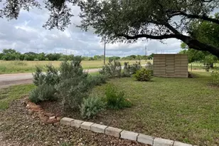 6009 SE 5th St, Rochelle, TX 76872 - Photo 6