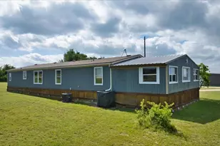 449 Jung Rd, Harper, TX 78631 - Photo 32