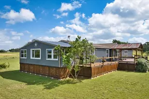449 Jung Rd, Harper, TX 78631 - Photo 2