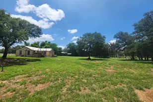 421 E Fm 501, Cherokee, TX 76832 - Photo 16