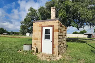312 N Indian Ave, Cherokee, TX 76832 - Photo 6