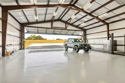 2881 S Aviation Loop, Fredericksburg, TX 78624 - Photo 16