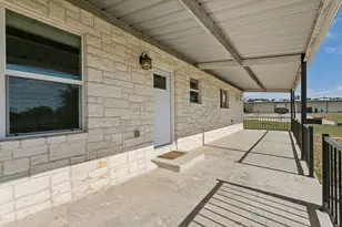 2881 S Aviation Loop, Fredericksburg, TX 78624 - Photo 4