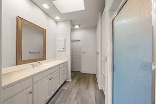 101 Crestline Dr, Kerrville, TX 78028 - Photo 24