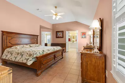 211 E Creekview Dr, Fredericksburg, TX 78624 - Photo 20
