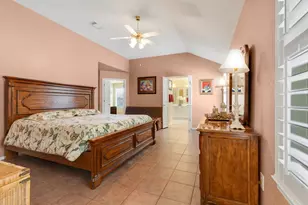 211 E Creekview Dr, Fredericksburg, TX 78624 - Photo 20
