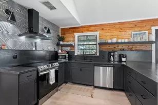 222 Metzger Rd, Fredericksburg, TX 78624 - Photo 10
