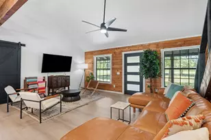222 Metzger Rd, Fredericksburg, TX 78624 - Photo 6