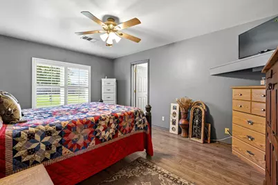 622 Dawn Lane, Fredericksburg, TX 78624 - Photo 12