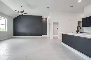 220 Riley Ln, Fredericksburg, TX 78624 - Photo 14