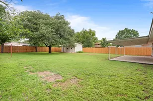 614 S Columbus, Fredericksburg, TX 78624 - Photo 24