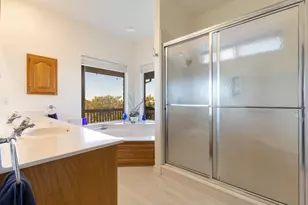 1817 N Summit Point Cul De Sac, Kerrville, TX 78028 - Photo 10