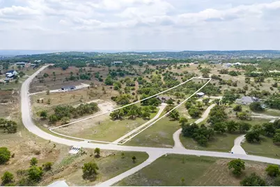 1783 Axis Circle, Fredericksburg, TX 78624 - Photo 4