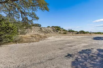 944 Metzger Rd, Fredericksburg, TX 78624 - Photo 6
