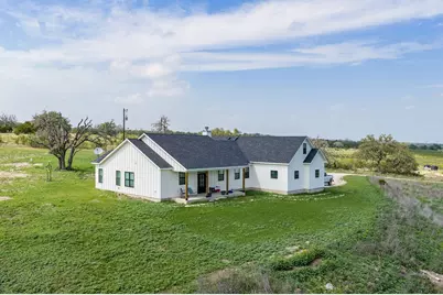 3750 Grapetown Rd, Fredericksburg, TX 78624 - Photo 4