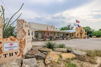 3750 Grapetown Rd, Fredericksburg, TX 78624 - Photo 2