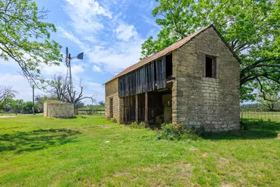 3750 Grapetown Rd, Fredericksburg, TX 78624 - Photo 6