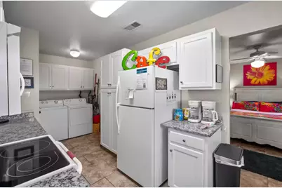602 W Hackberry St, Fredericksburg, TX 78624 - Photo 18