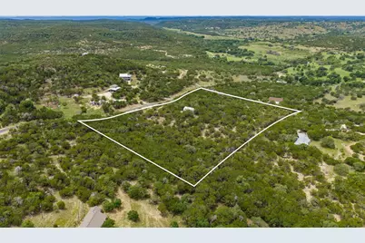 176 Doss Dr, Center Point, TX 78010 - Photo 14