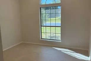 130 W Creekview Dr, Fredericksburg, TX 78624 - Photo 16
